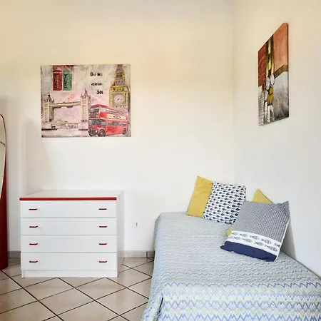 La Terrazza Magica Holiday home *